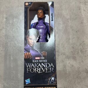 Hasbro Wakanda Forever Shuri Figure in Purple 12” action figure 2022 Marvel
